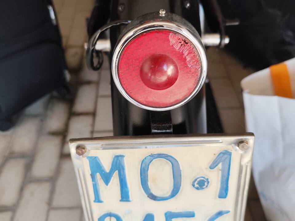 Bild 9/50 von Gilera 150 Sport (1952)