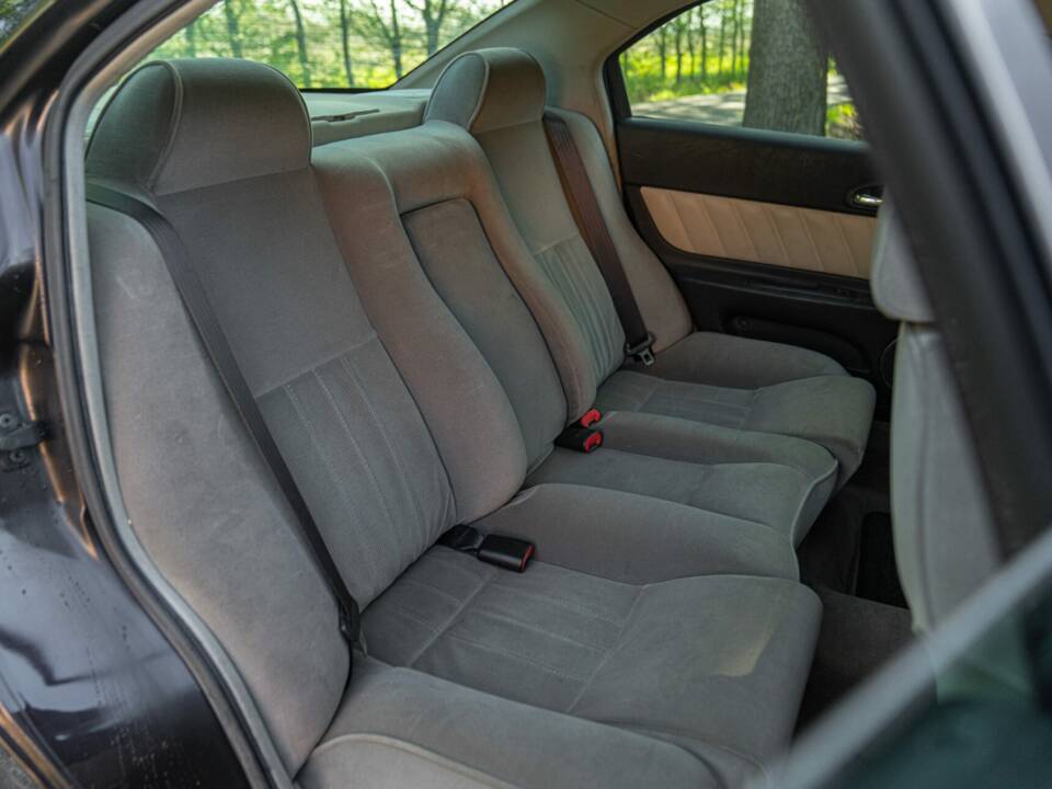 Image 23/47 of Alfa Romeo 166 2.5i V6 24V (2000)