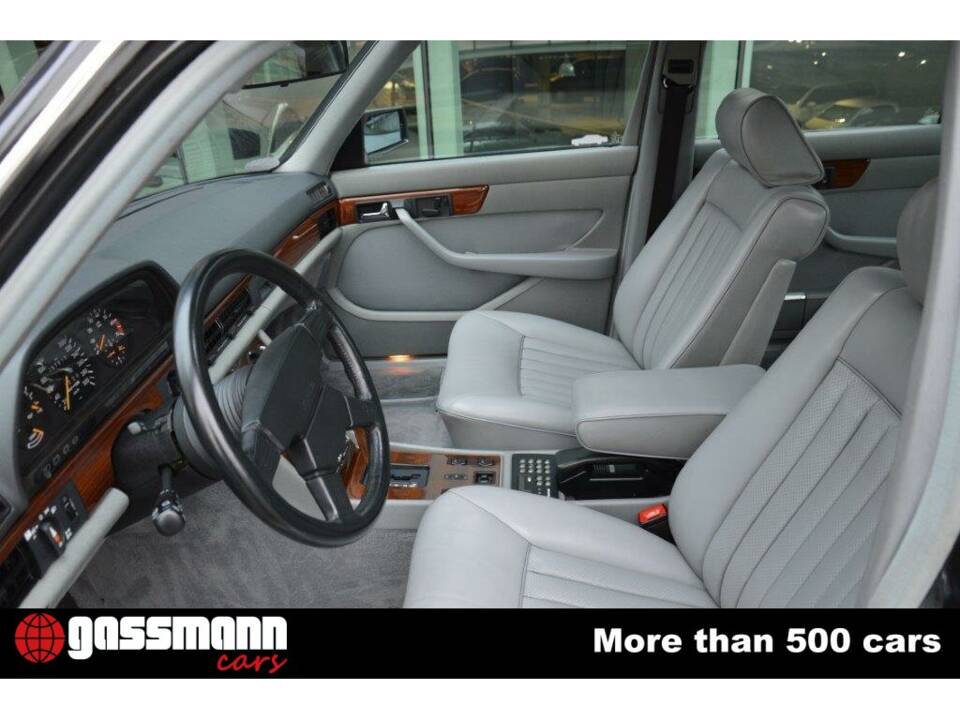 Bild 8/15 von Mercedes-Benz 500 SEL (1985)