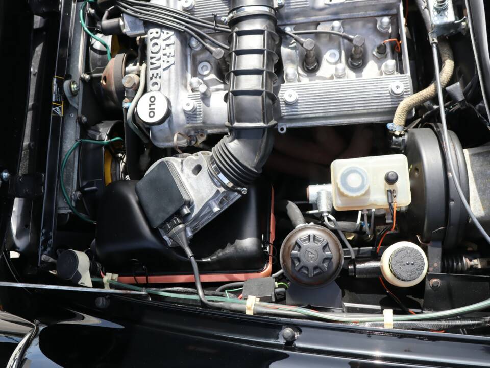 Afbeelding 41/50 van Alfa Romeo 2.0 Spider (1991)