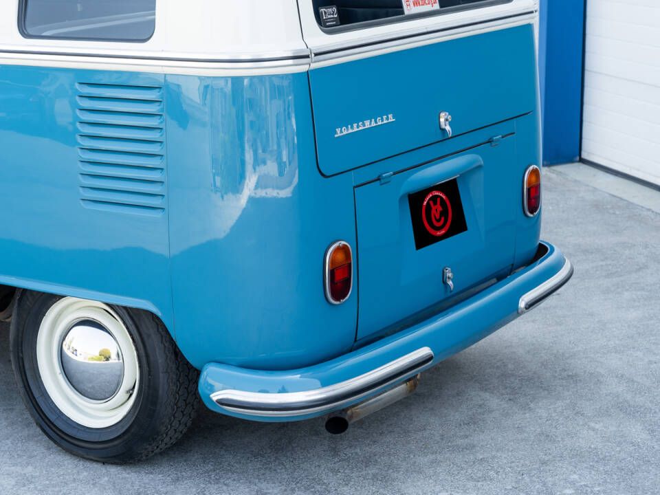 Image 19/89 of Volkswagen T1 Samba (1966)