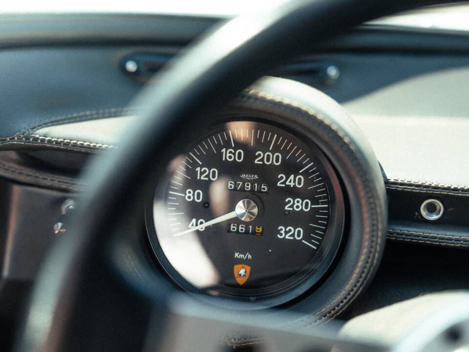 Immagine 11/16 di Lamborghini Miura P 400 S (1971)