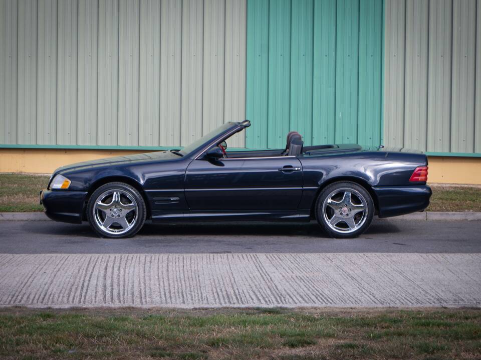 Bild 3/26 von Mercedes-Benz SL 500 (1999)