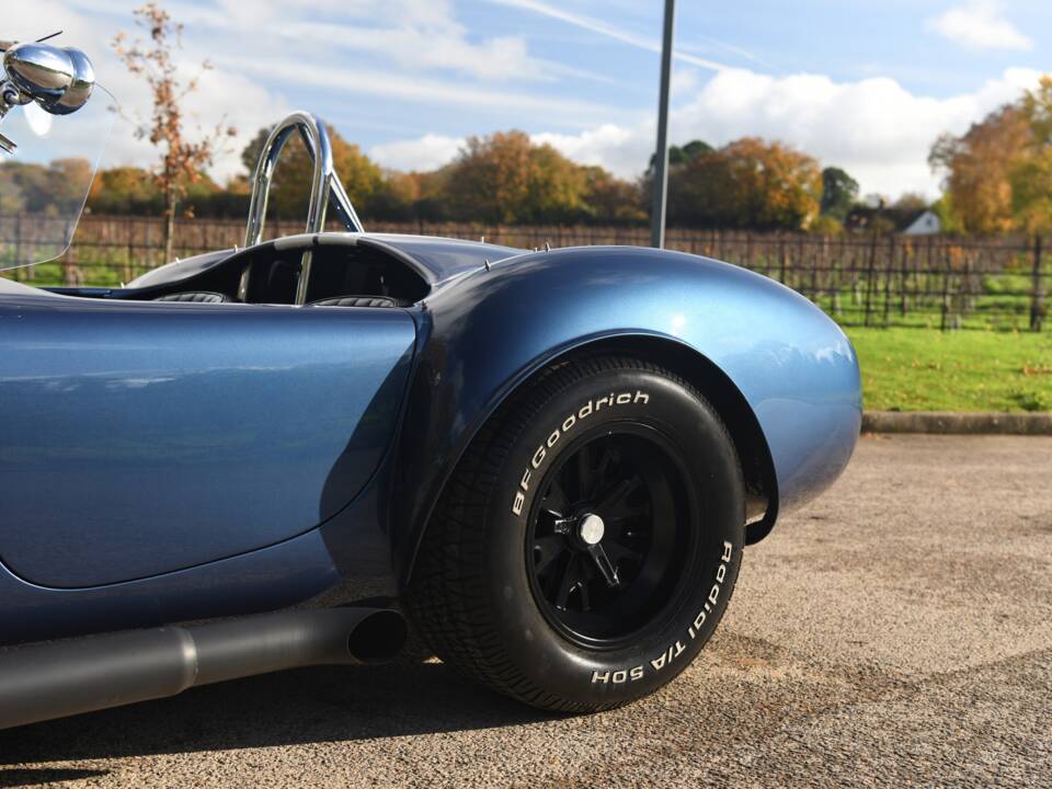 Image 11/50 de AC Cobra 427 (1999)