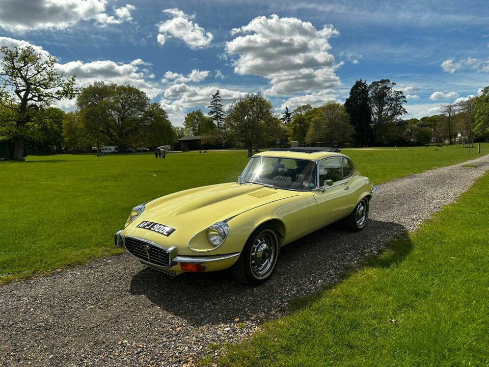 Imagen 7/39 de Jaguar E-Type V12 (2+2) (1972)