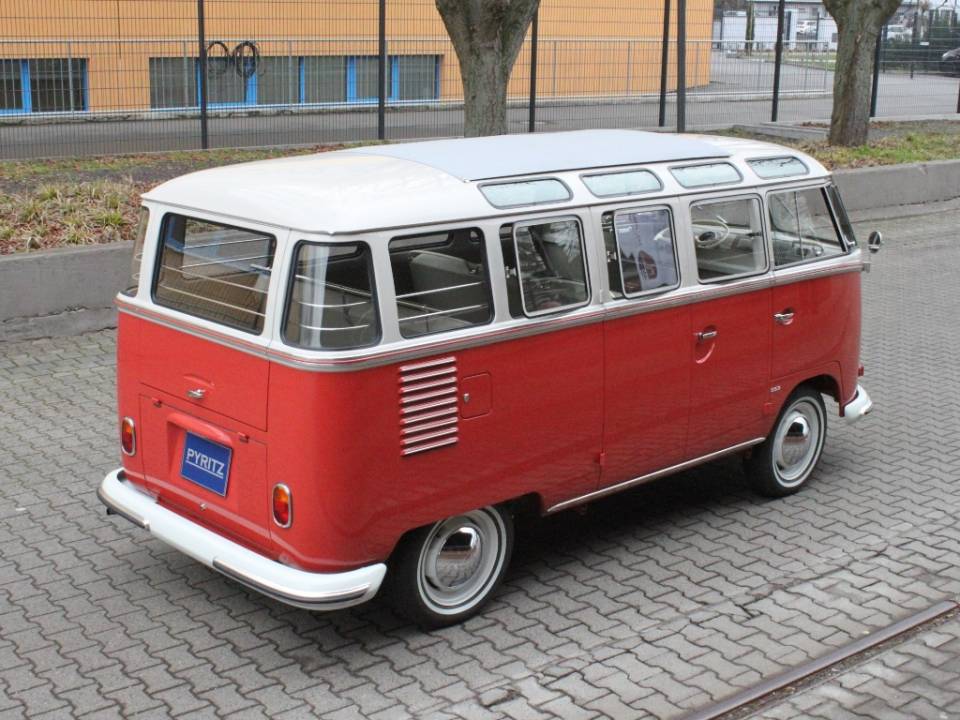 Image 33/34 de Volkswagen T1 Samba 1.2 (1961)