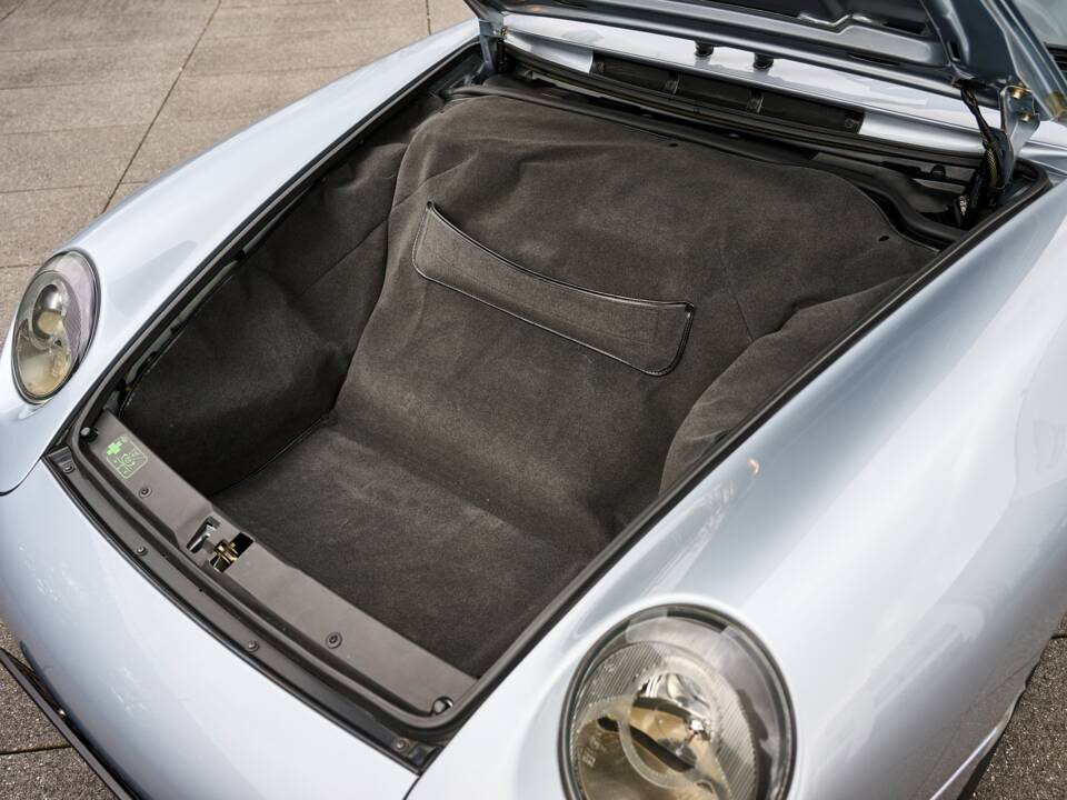 Bild 15/32 von Porsche 911 Carrera (1995)