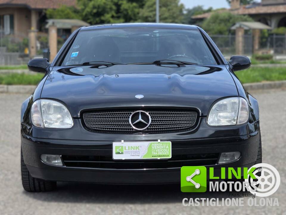 Image 2/10 of Mercedes-Benz SLK 230 Kompressor (1999)