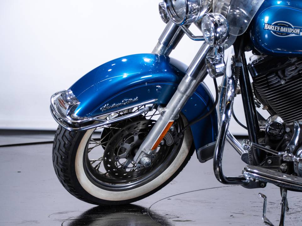 Immagine 8/39 di Harley-Davidson DUMMY (2006)