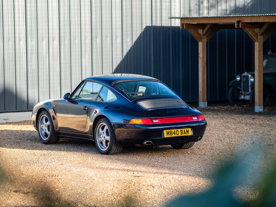 Image 16/93 de Porsche 911 Carrera (1994)