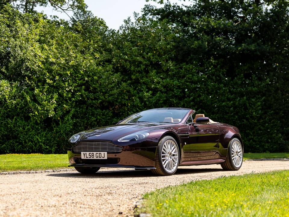 Bild 25/50 von Aston Martin V8 Vantage Roadster (2008)