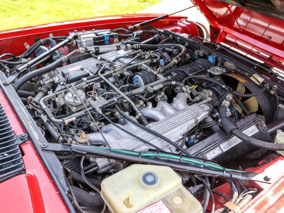 Afbeelding 38/43 van Jaguar XJS V12 Lister (1988)