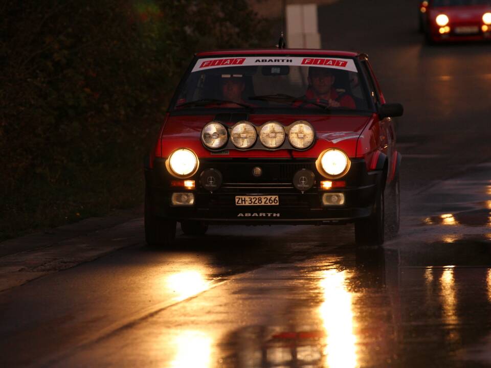Immagine 16/18 di FIAT Ritmo 125 TC Abarth (1982)