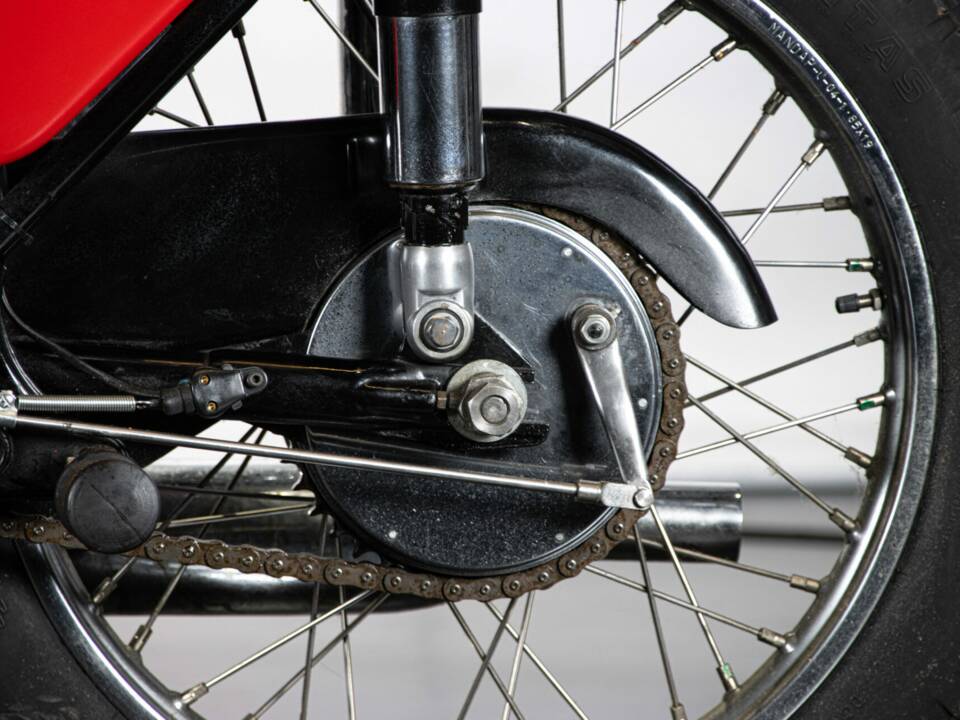 Image 13/50 of Matchless G 12 (1963)