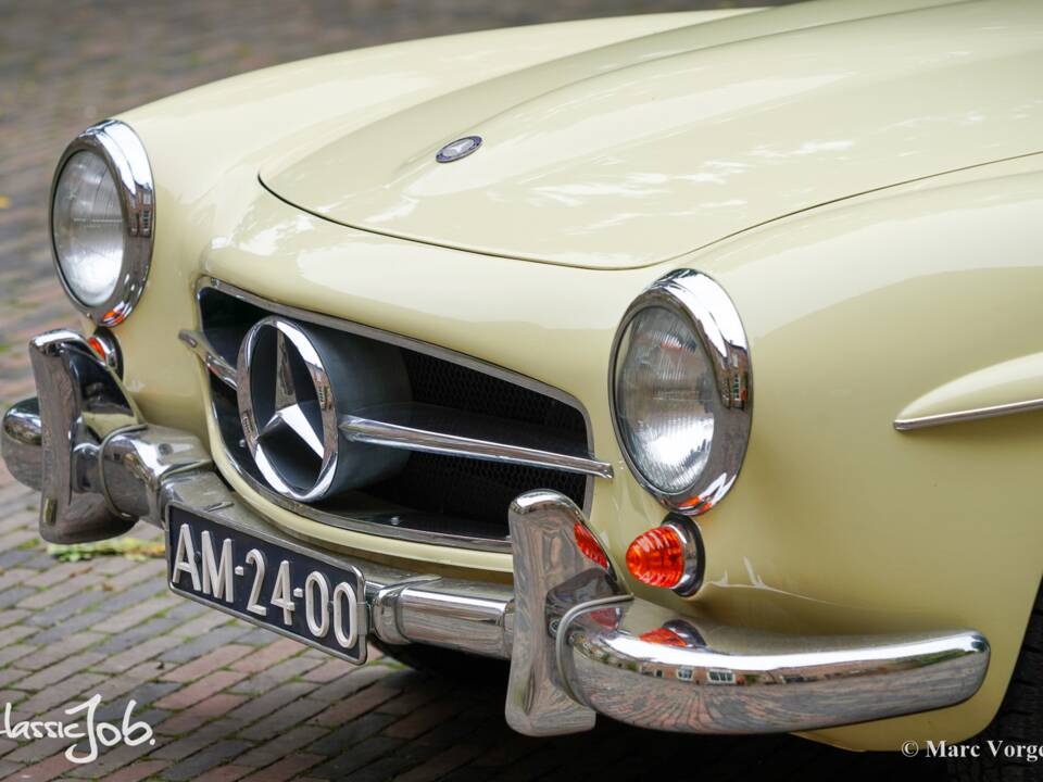 Image 15/61 of Mercedes-Benz 190 SL (1959)