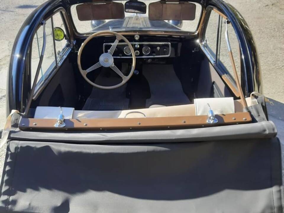 Immagine 5/5 di FIAT 500 Topolino (1947)