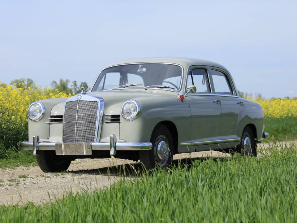 Imagen 30/39 de Mercedes-Benz 190 (1957)