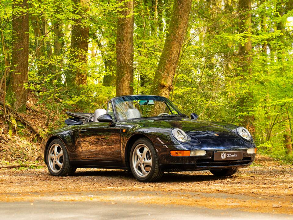 Immagine 1/47 di Porsche 911 Carrera (1994)