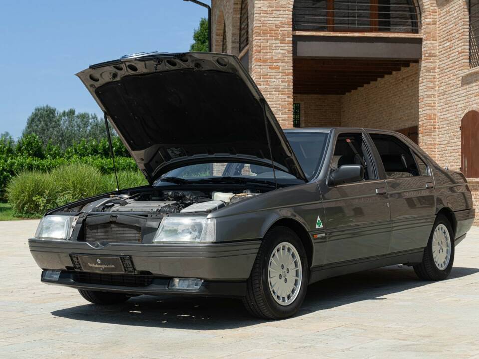 Image 48/50 de Alfa Romeo 164 2.0 (1991)