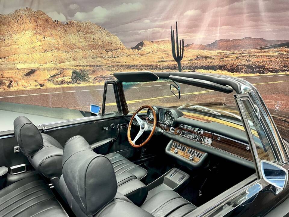 Bild 9/37 von Mercedes-Benz 280 SE (1970)