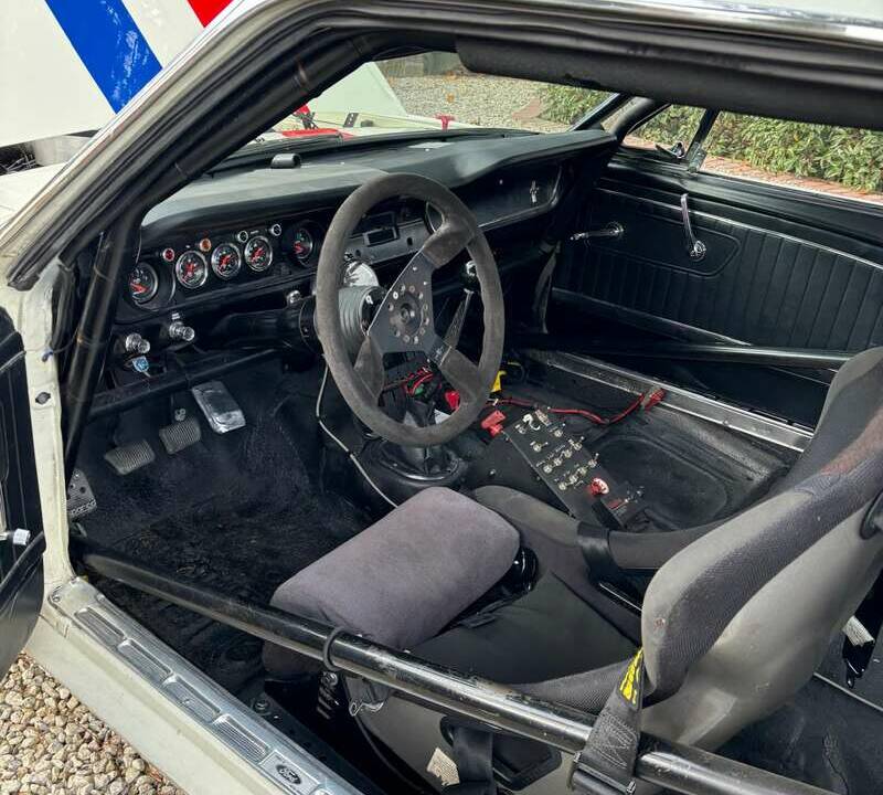 Imagen 2/9 de Ford Mustang Notchback (1965)