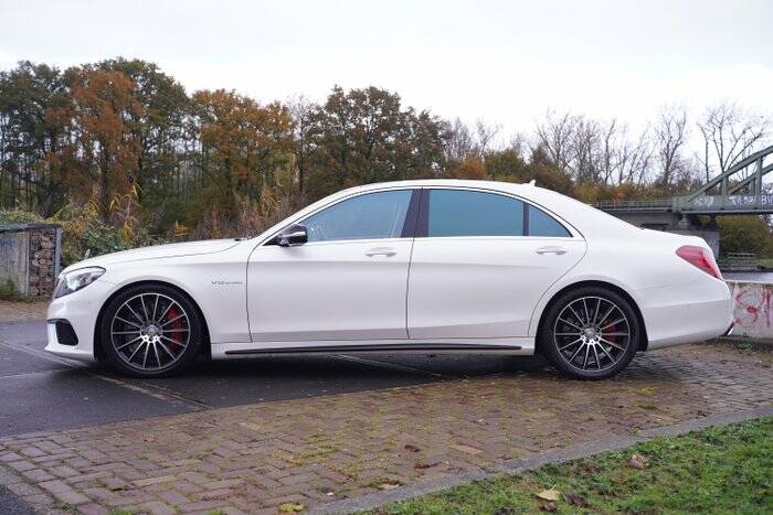 Image 3/7 of Mercedes-Benz S 65 AMG Coupé (2015)