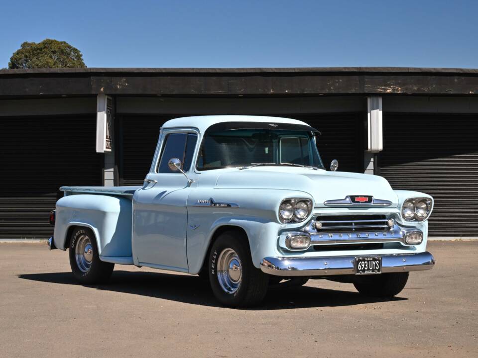 Afbeelding 10/50 van Chevrolet Apache Stepside (1958)