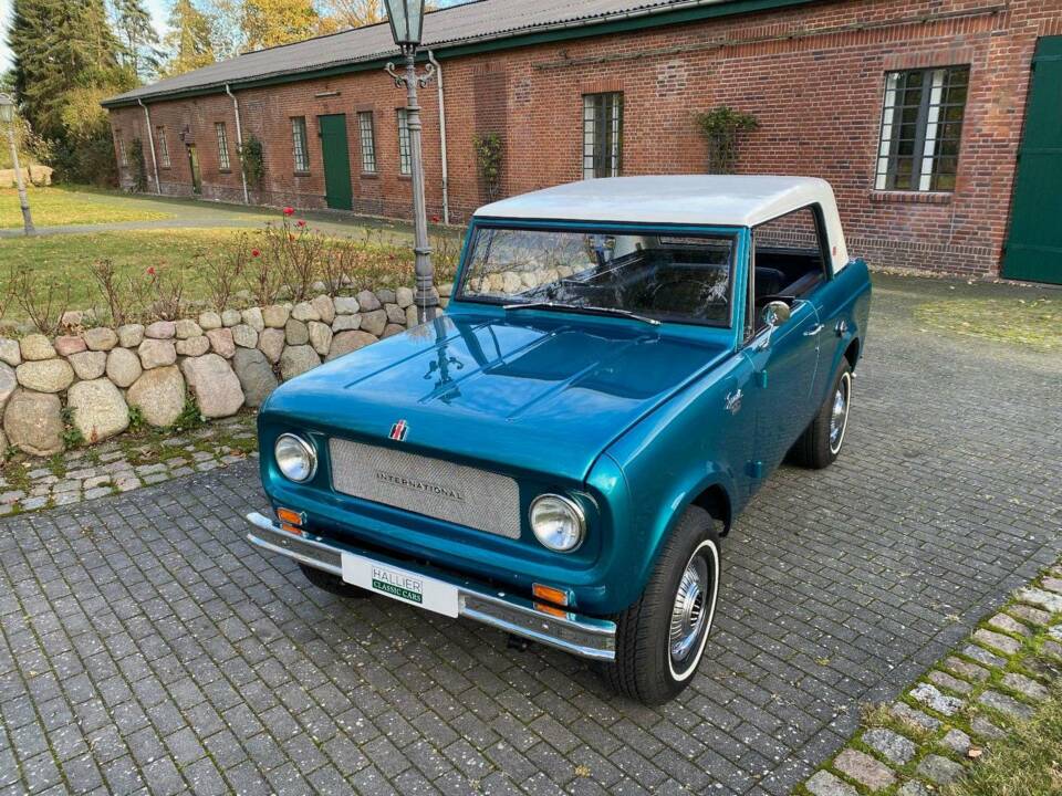 Image 3/27 of International Harvester Scout 800 (1967)