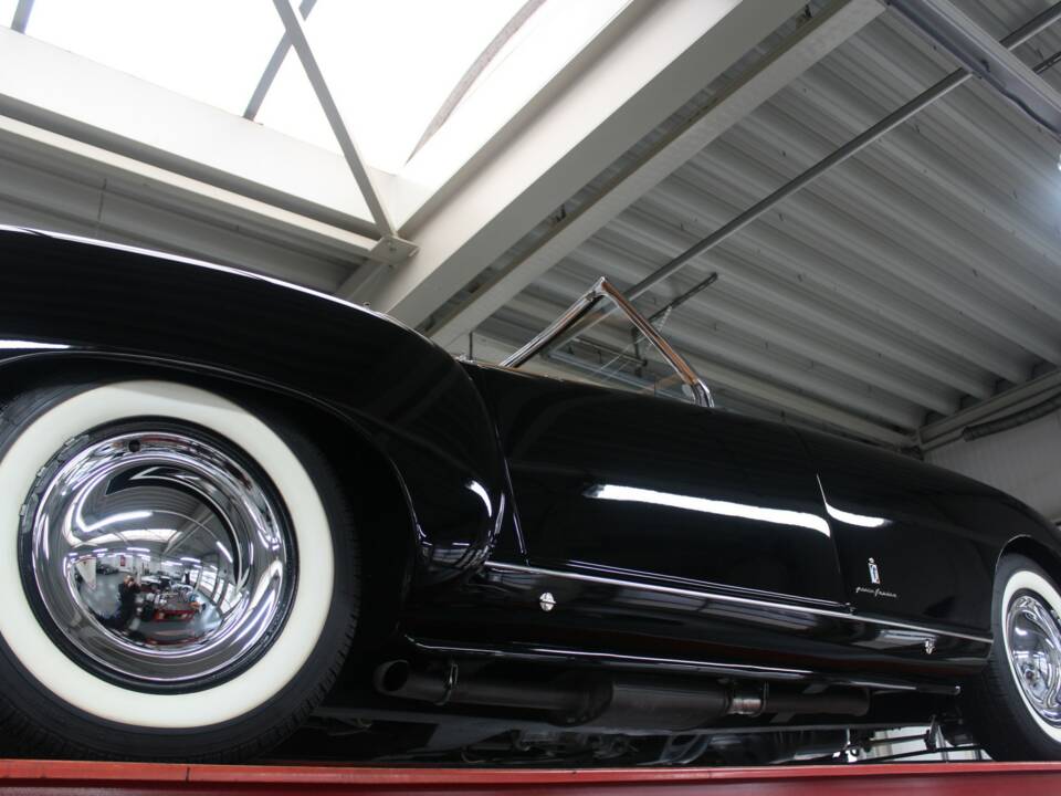 Image 10/50 of Nash-Healey Roadster (1953)