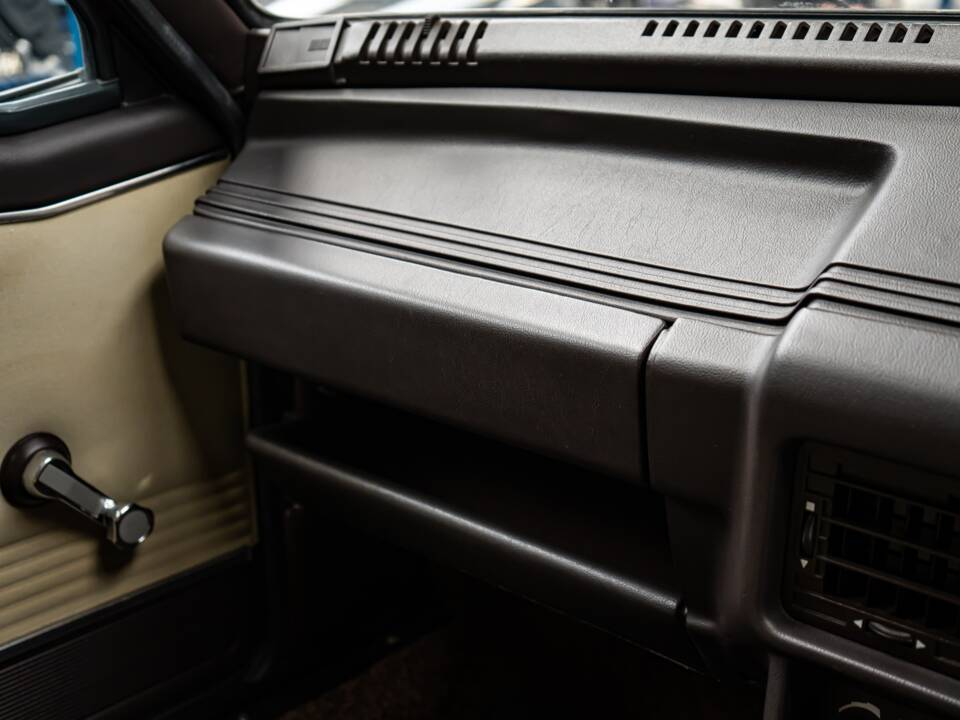 Imagen 47/50 de Alfa Romeo Giulietta 1.6 (1981)