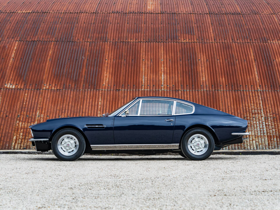 Bild 3/36 von Aston Martin DBS V8 (1971)