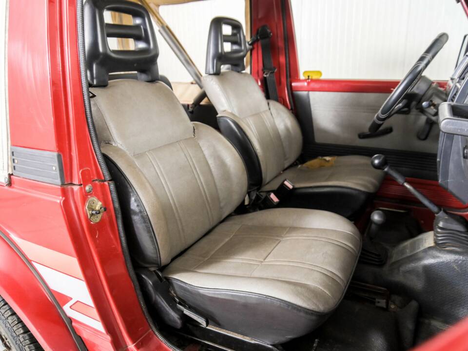 Image 21/50 de Suzuki SJ Samurai (1991)