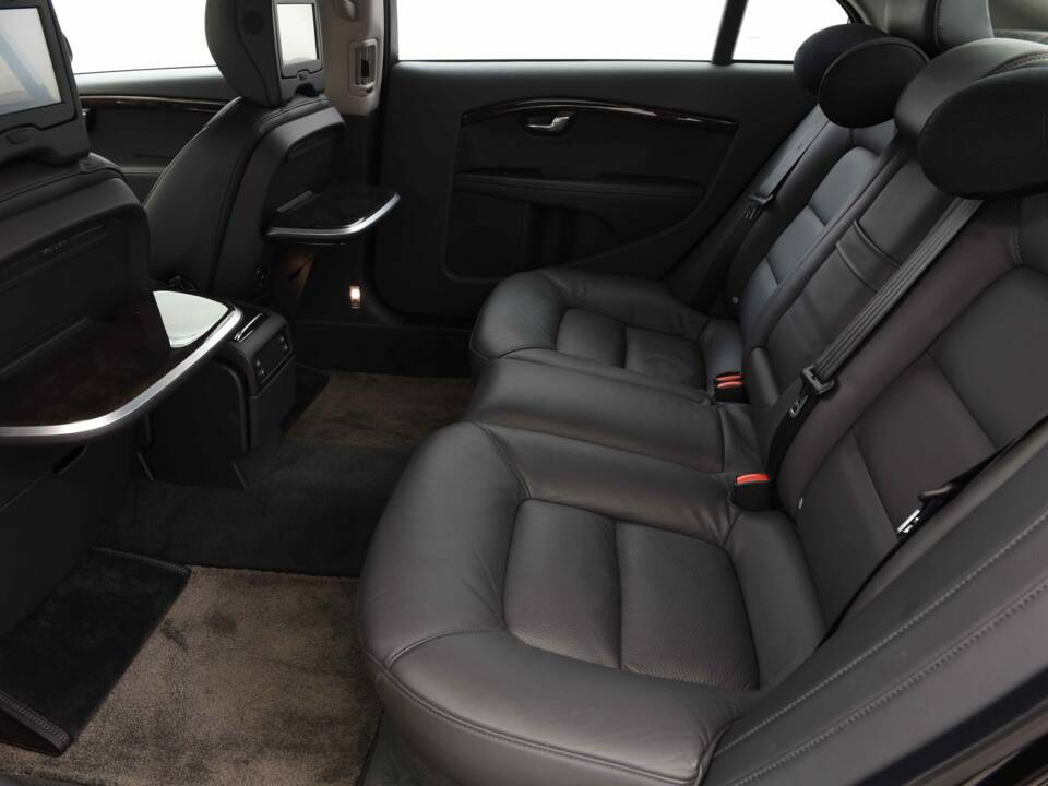 Imagen 18/32 de Volvo S80 D4 Nilsson (2014)