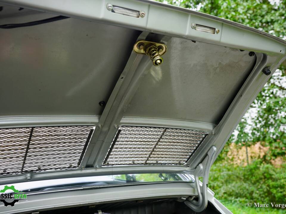 Image 55/57 of Porsche 911 2.0 (1968)