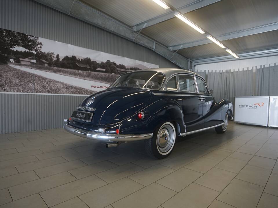 Image 2/33 of BMW 3200 S (1961)