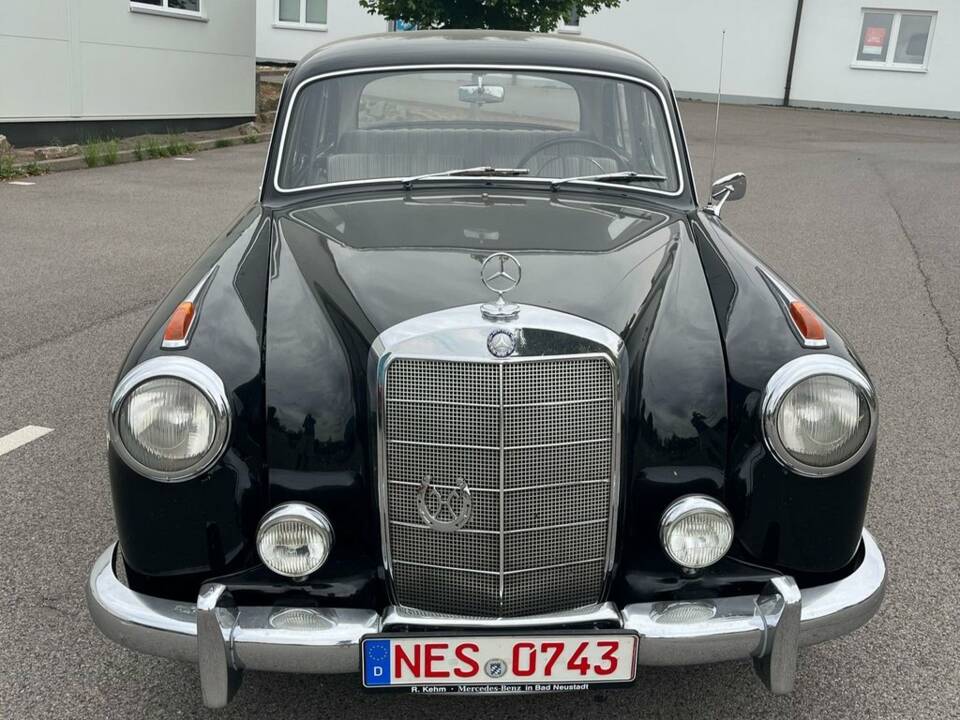 Imagen 4/8 de Mercedes-Benz 220 S (1956)