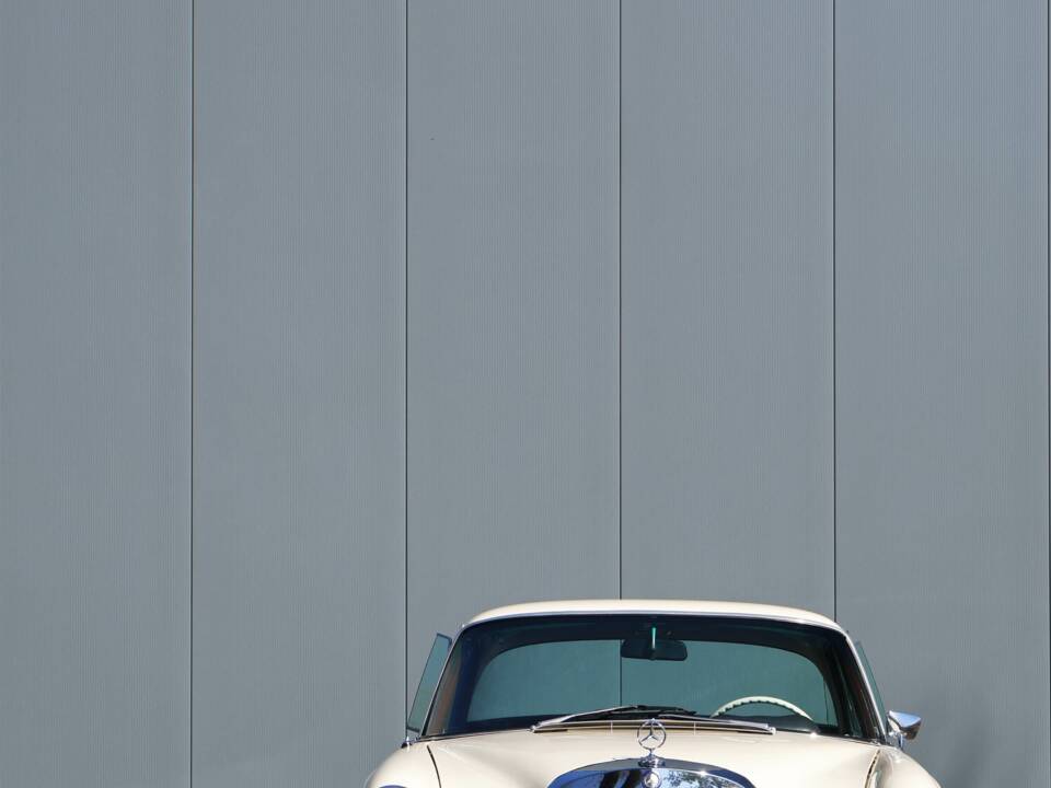 Imagen 8/43 de Mercedes-Benz 280 SE (1968)