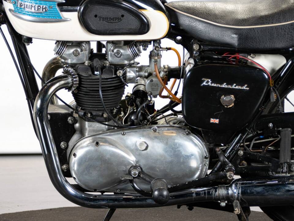 Image 19/50 de Triumph 6T Thunderbird (1958)