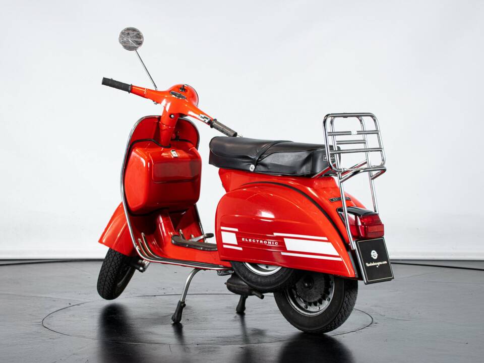 Image 2/50 of Piaggio DUMMY (1975)