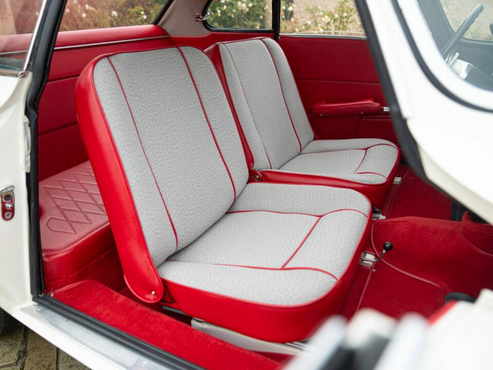 Immagine 34/50 di Alfa Romeo Giulia Sprint Speciale (1964)