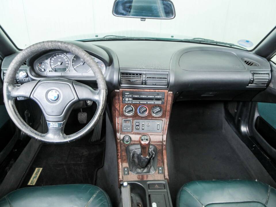 Image 16/48 of BMW Z3 2.8 (1998)
