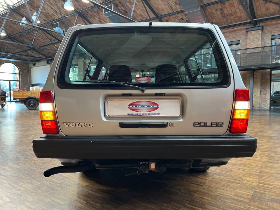 Bild 11/36 von Volvo 240 Polar (1990)