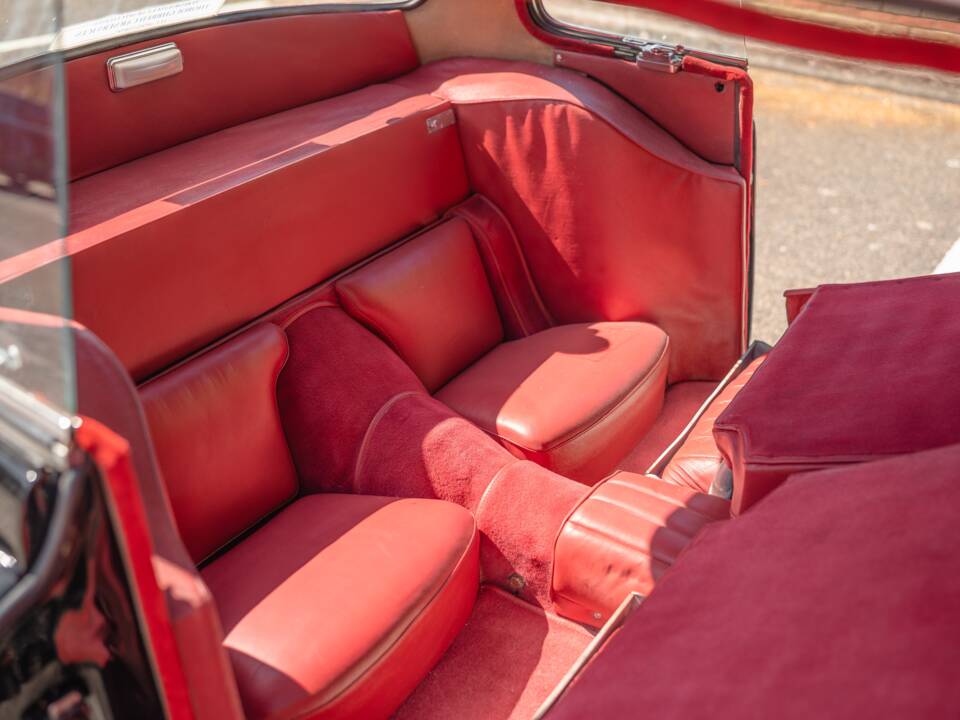Image 9/21 of Jaguar XK 150 SE FHC (1958)