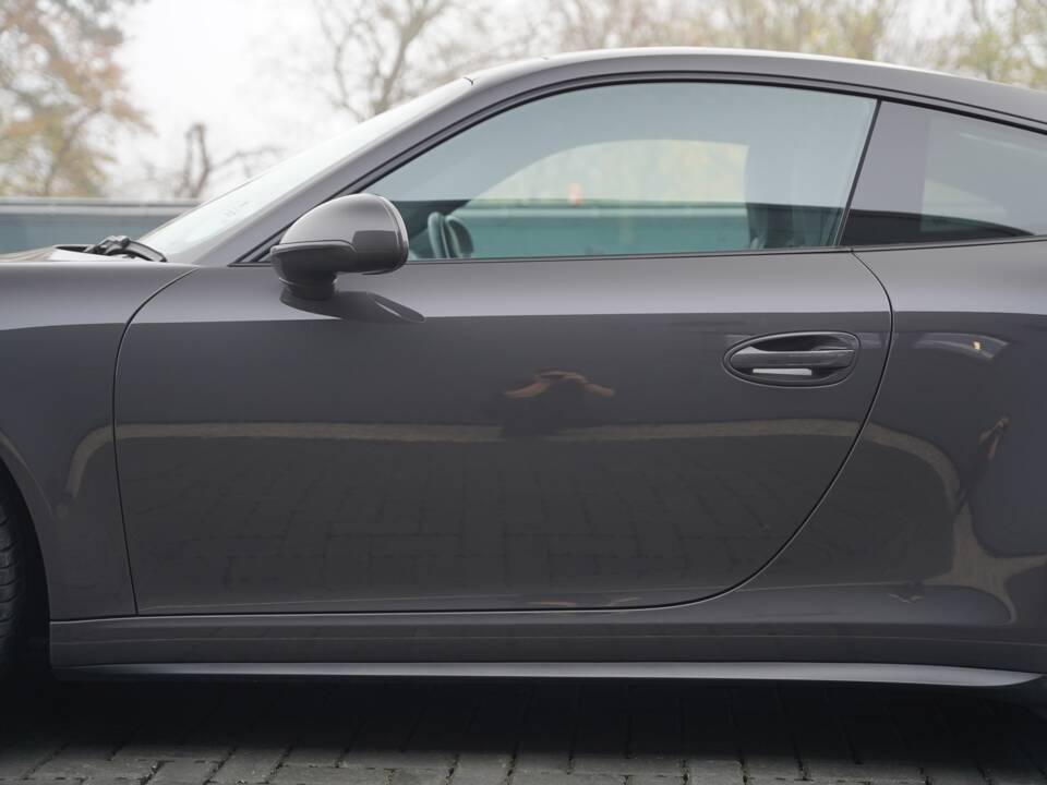 Bild 34/50 von Porsche 911 Carrera 4S (2013)