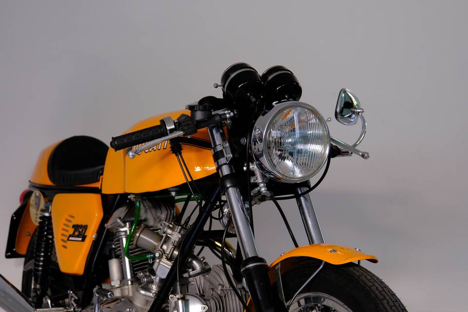 Afbeelding 20/96 van Ducati 750 Sport (1974)