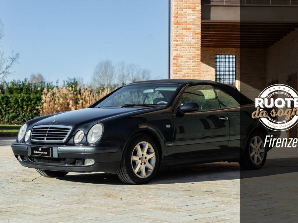 Obraz 1/50 pojazdu Mercedes-Benz CLK 230 Kompressor (1999)