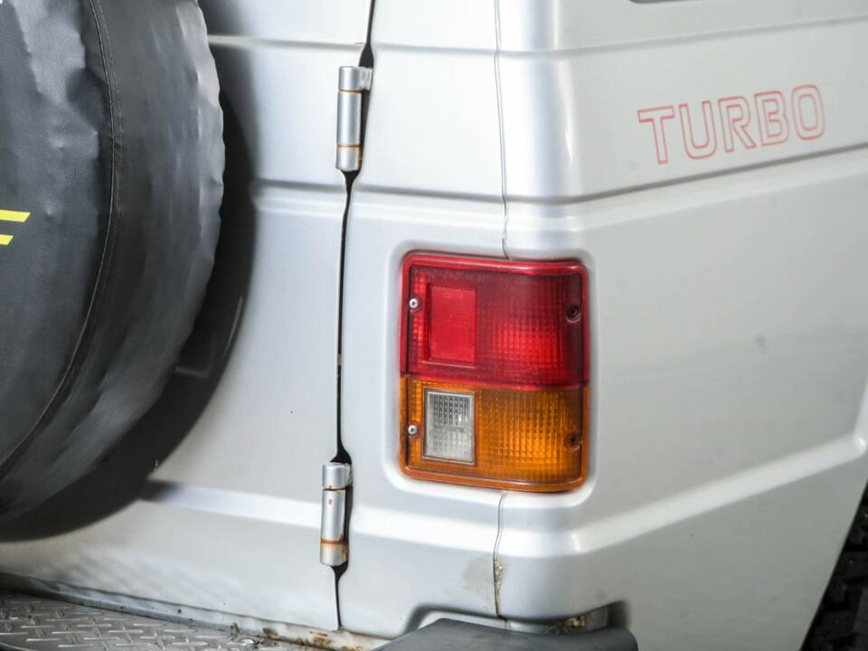 Image 30/50 of Mitsubishi Shogun TD (1987)