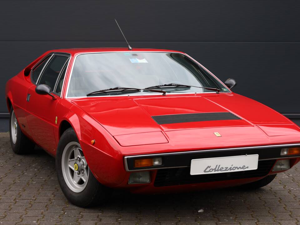 Image 1/25 of Ferrari Dino 308 GT4 (1975)