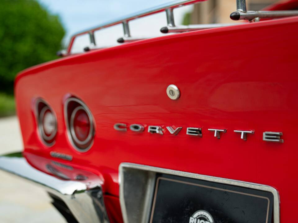 Image 18/50 of Chevrolet Corvette Stingray (1972)