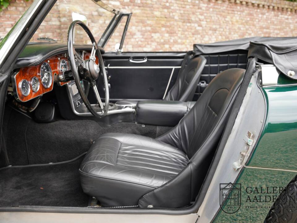 Afbeelding 24/50 van Austin-Healey 3000 Mk III (BJ8) (1966)
